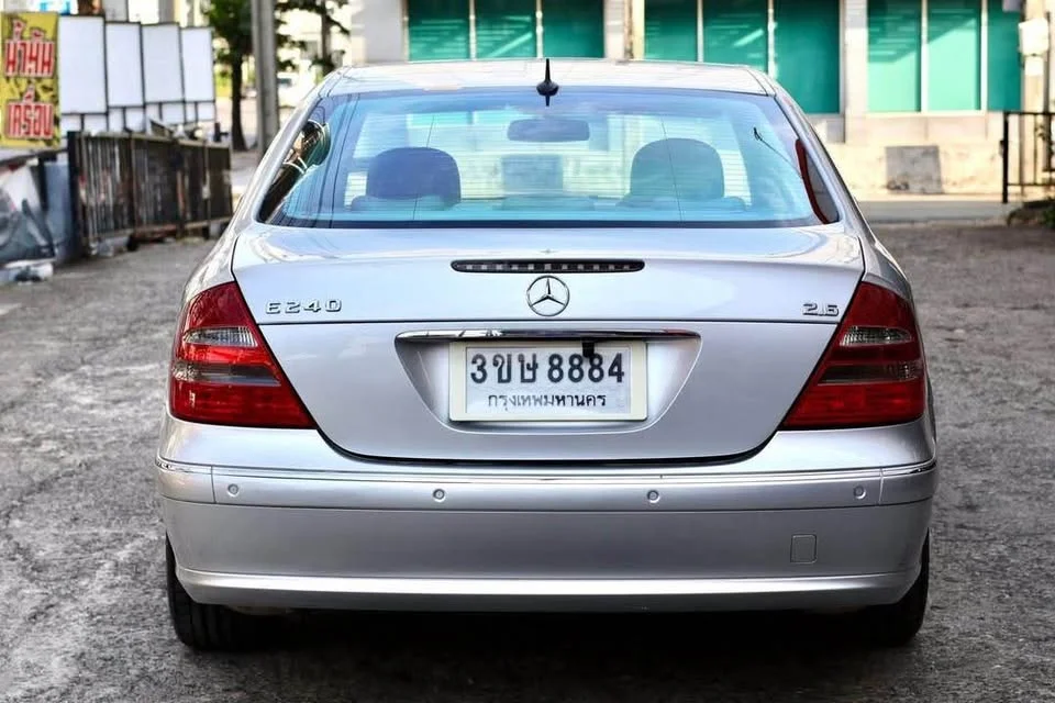 2004 Benz E-Class W211 3