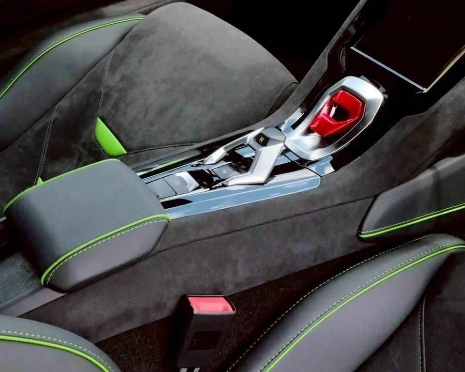 2024 Lamborghini Huracan 3