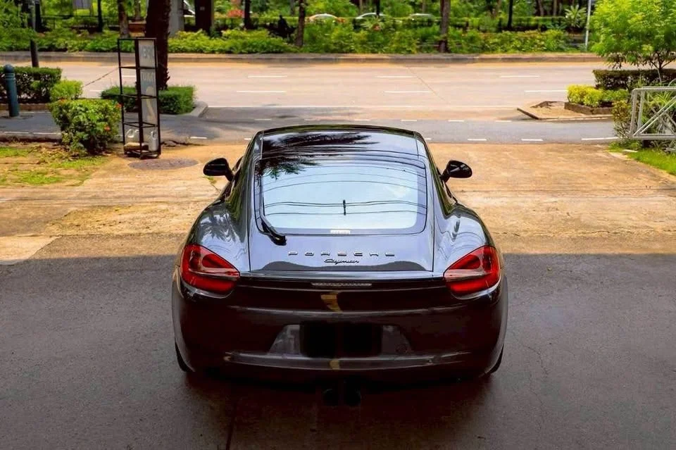 2013 Porsche Boxster and Cayman III 2