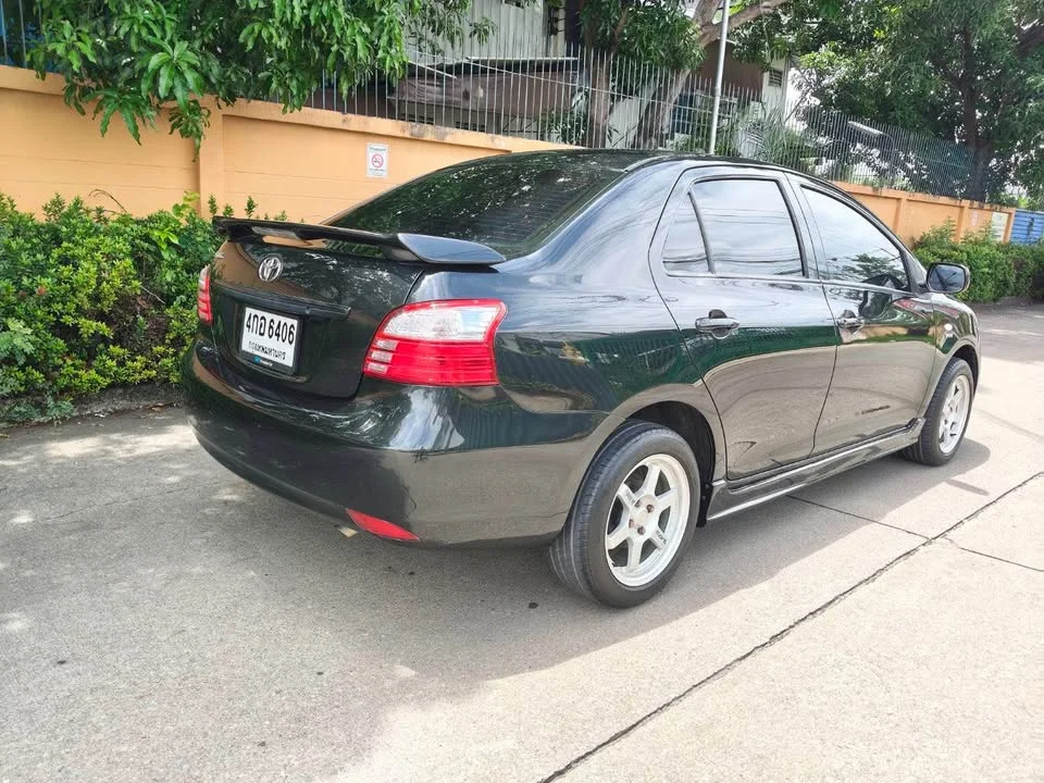 2011 Toyota Vios II 2
