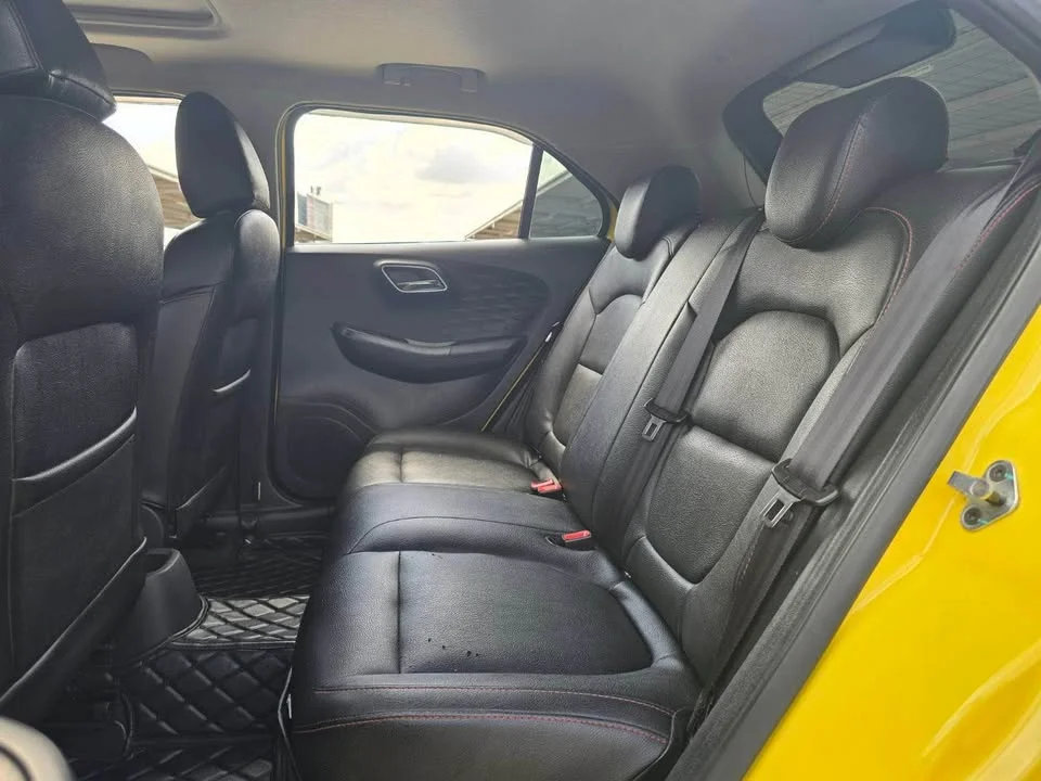 2018 MG 3 II 3