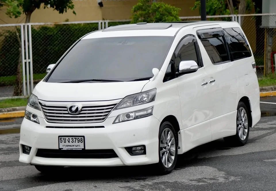 2011 Toyota Alphard, Vellfire II (AH20) 3
