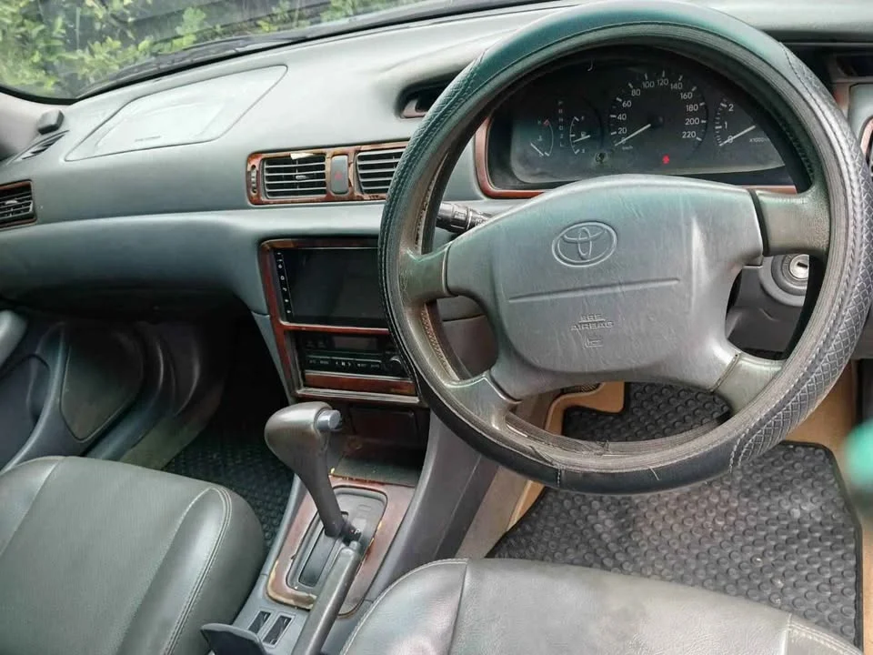 1998 Toyota Camry IV (XV20) 3