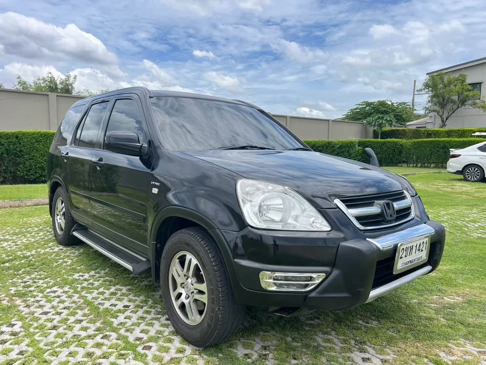 2003 Honda CR-V II 3