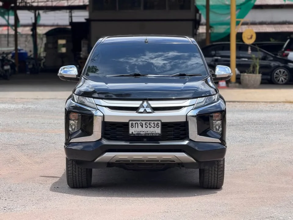 2019 Mitsubishi Triton V 3