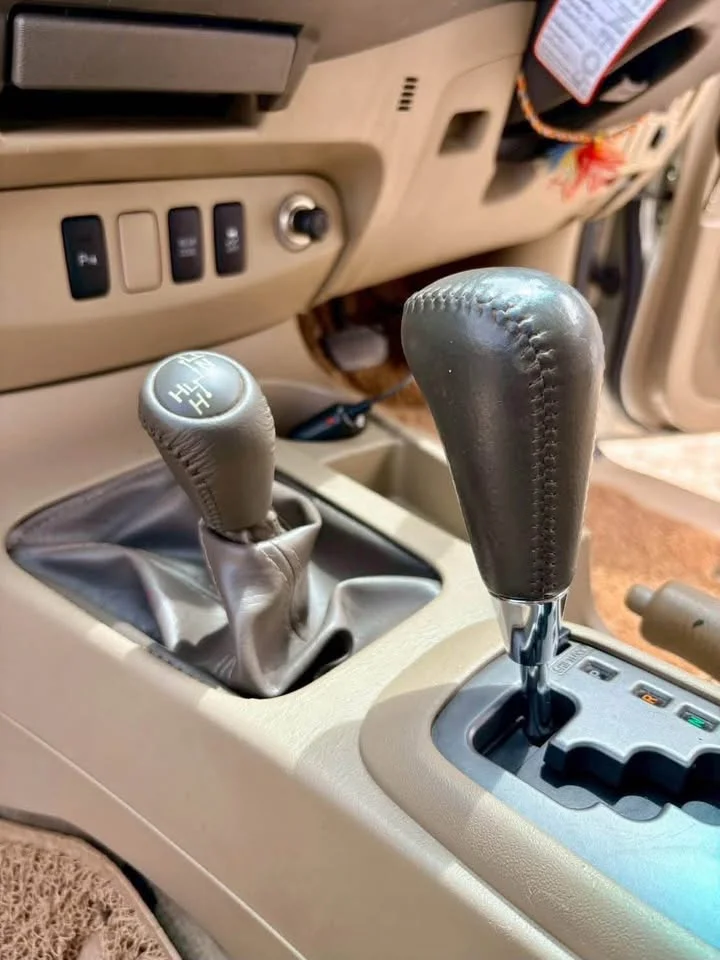 2010 Toyota Fortuner I 3
