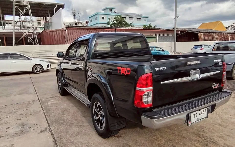 2012 Toyota Hilux VII 2