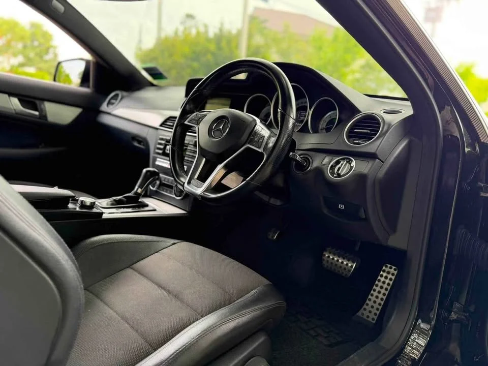 2013 Benz C-Class W204 2
