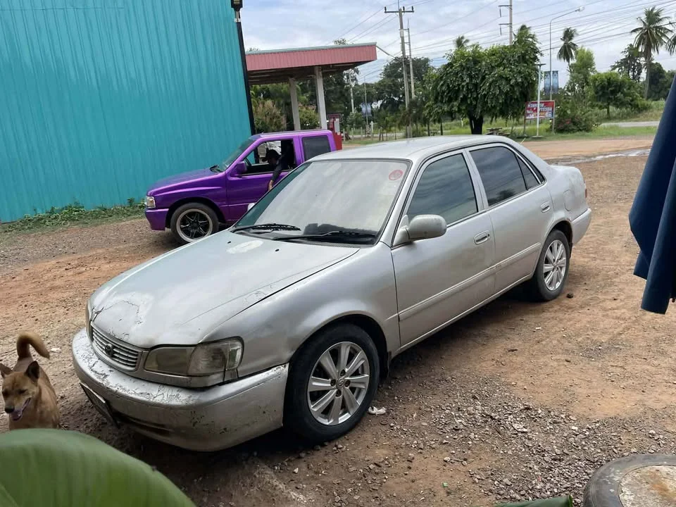 2000 Toyota Corolla Altis VIII (E110) 2