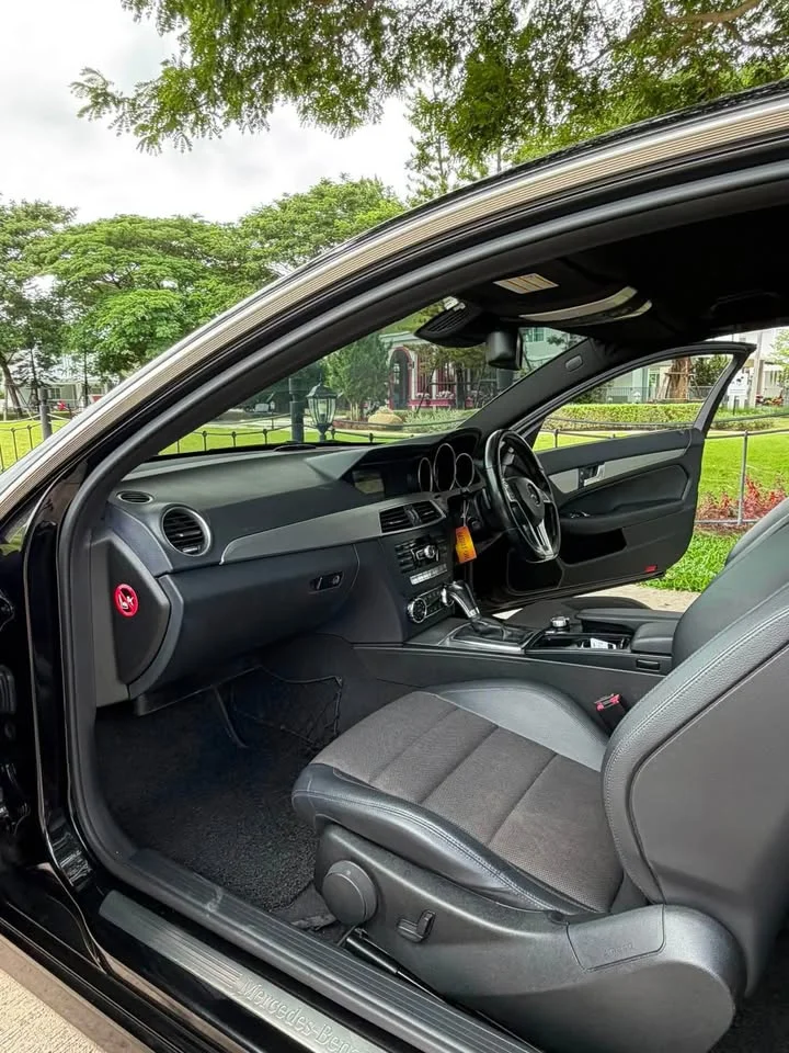 2013 Benz C-Class W204 2