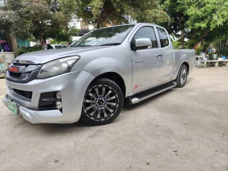2013 Isuzu D-Max II (RT) 3