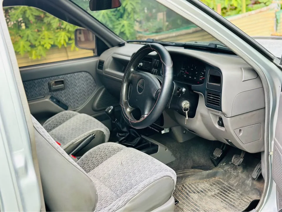 1999 Isuzu Faster Dragon Eyes III 3