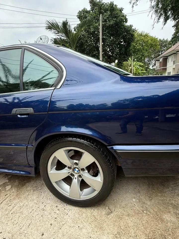 1995 BMW 5er E34 3