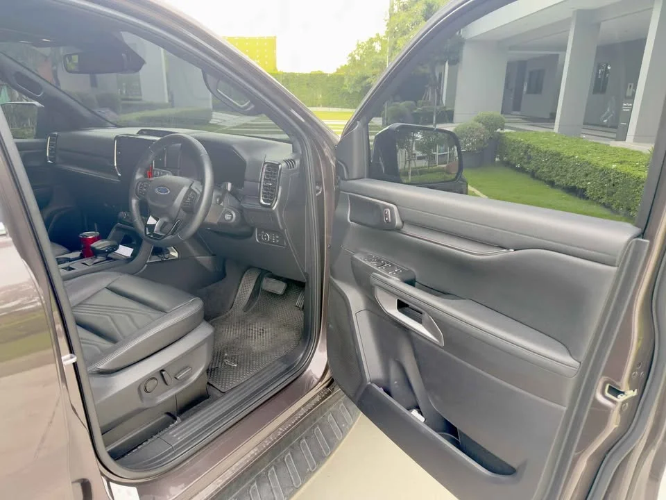 2022 Ford Everest III 3
