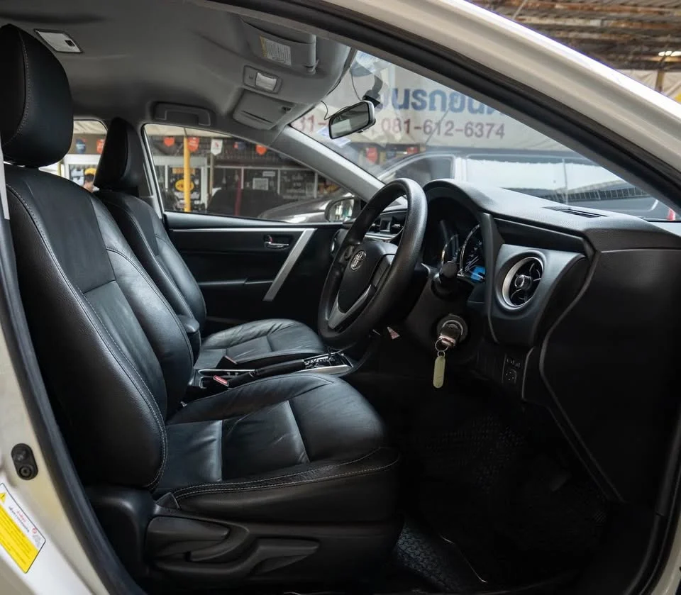 2019 Toyota Corolla Altis XI (E170) 3