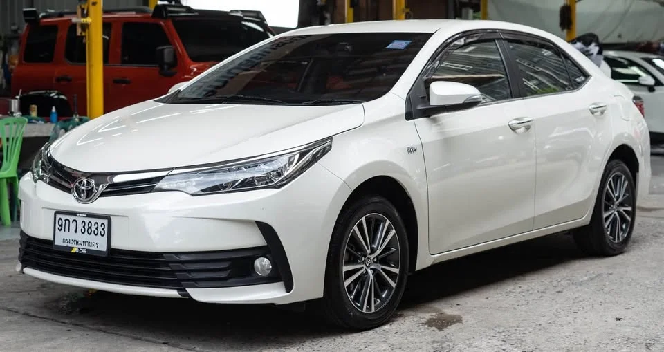 2019 Toyota Corolla Altis XI (E170) 2