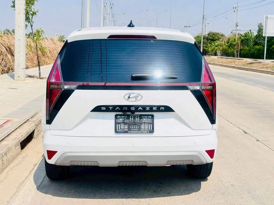 2023 Hyundai Stargazer KS 3