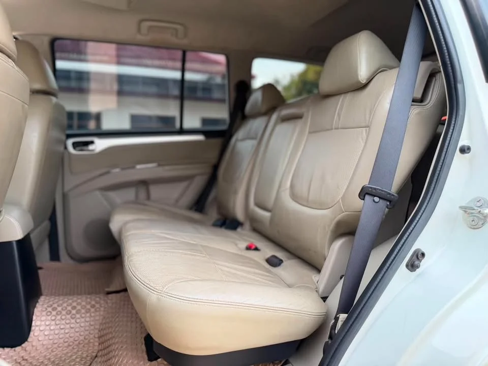 2012 Mitsubishi Pajero Sport II 3