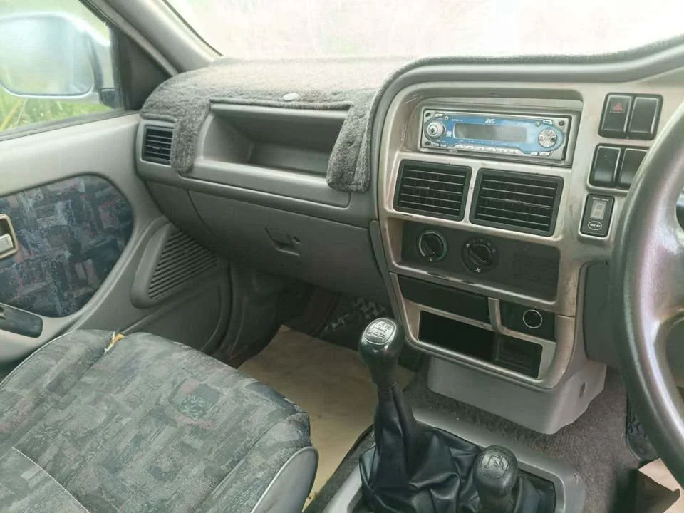 2002 Isuzu Faster Dragon Eyes III 3