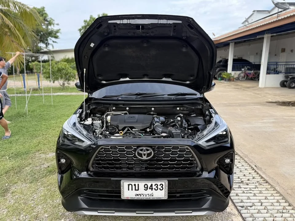2023 Toyota Yaris Cross AC200 2