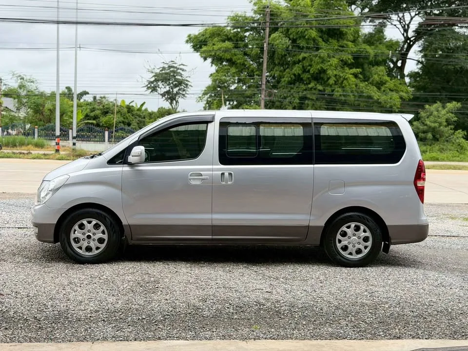2010 Hyundai H-1 II 2