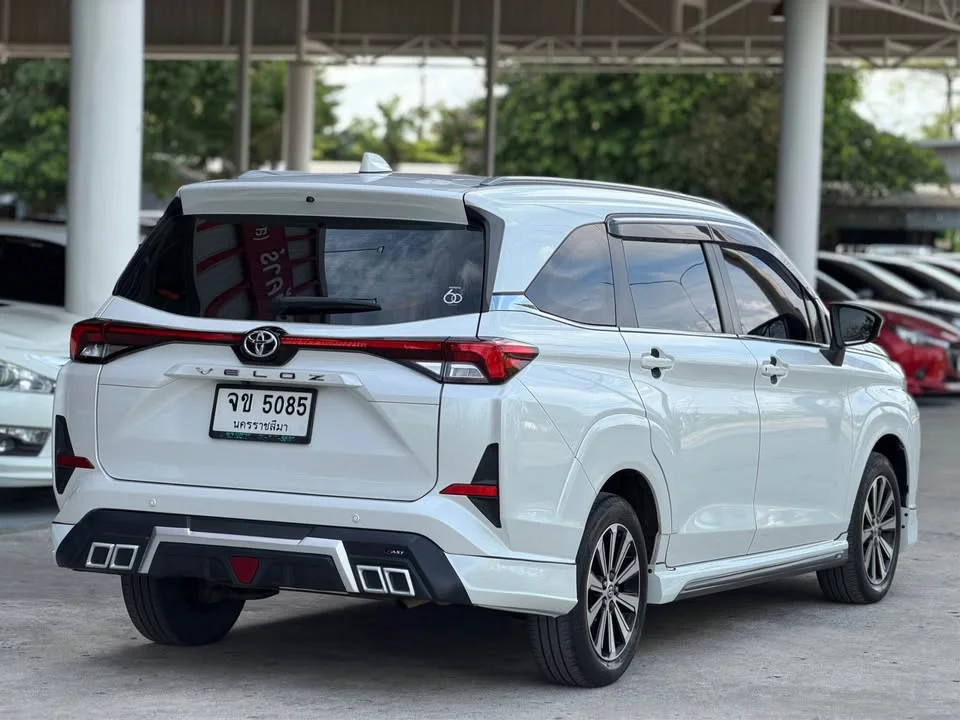 2022 Toyota Veloz III 3
