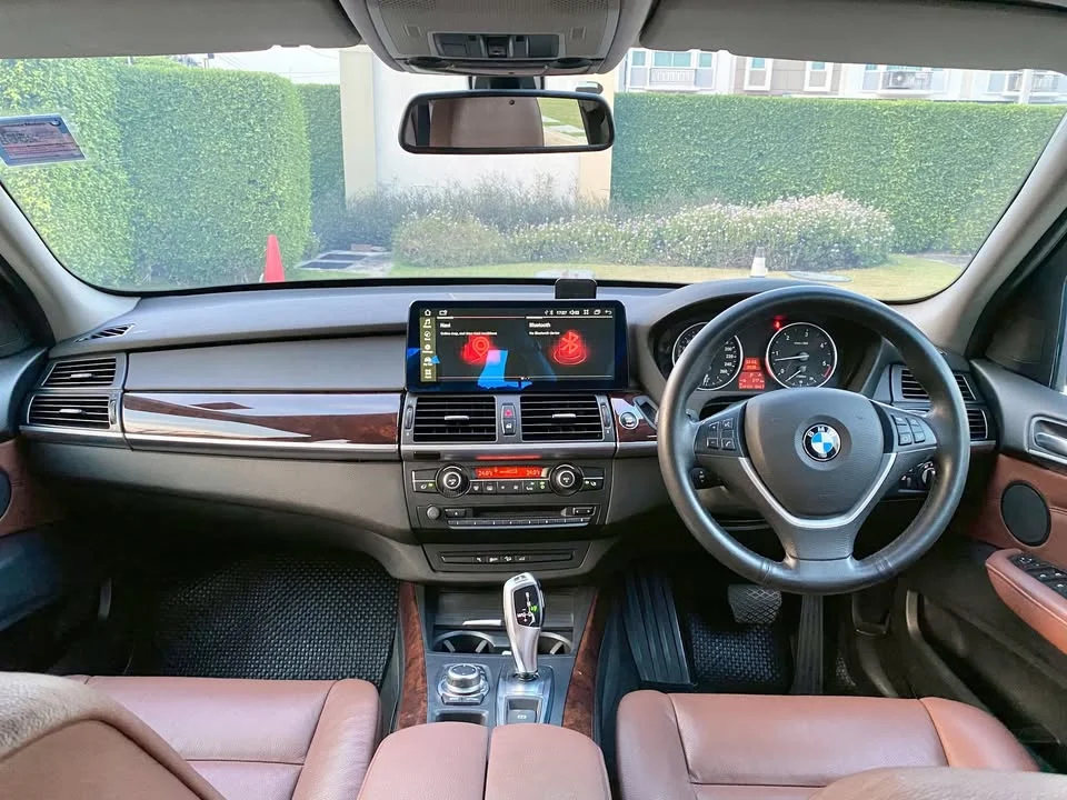 2011 BMW X5 E70 3