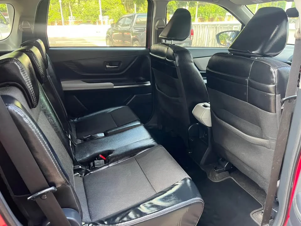 2023 Toyota Veloz III 2
