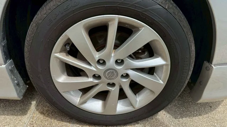 2013 Nissan Sylphy III (B17) 3