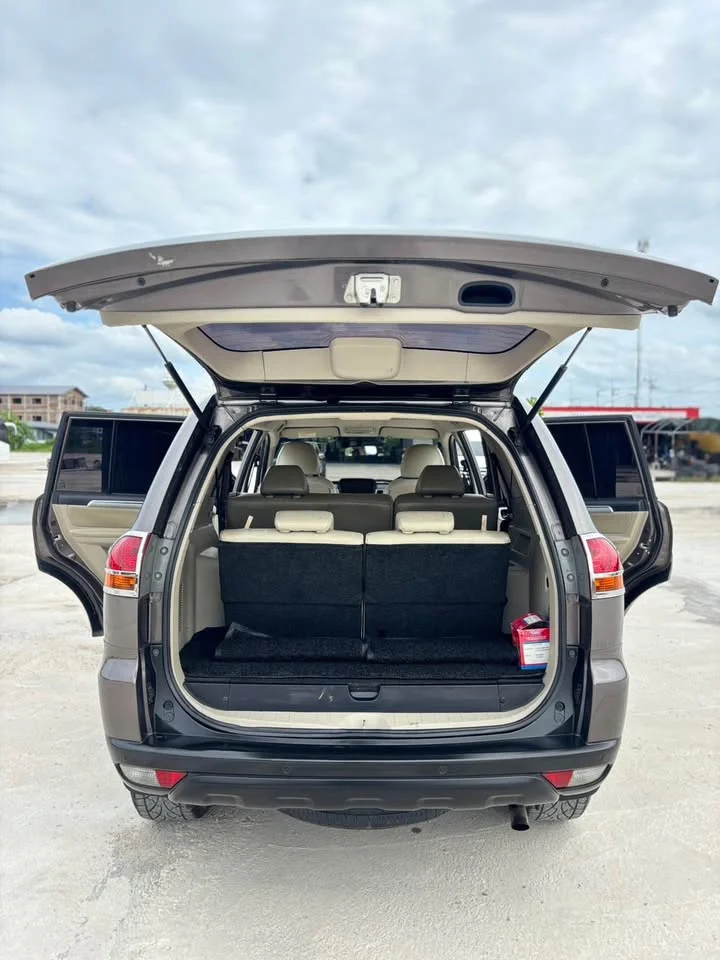 2013 Mitsubishi Pajero Sport II 2