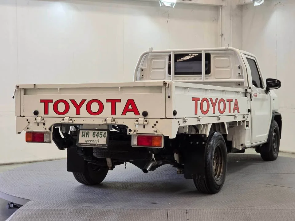 2024 Toyota Hilux Champ AN110 3