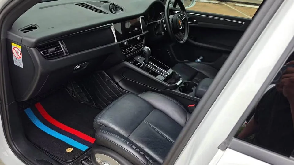 2021 Porsche Macan I 3