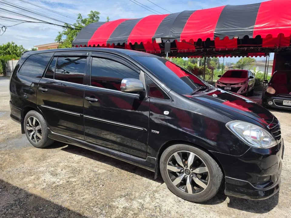 2009 Toyota Innova I 3