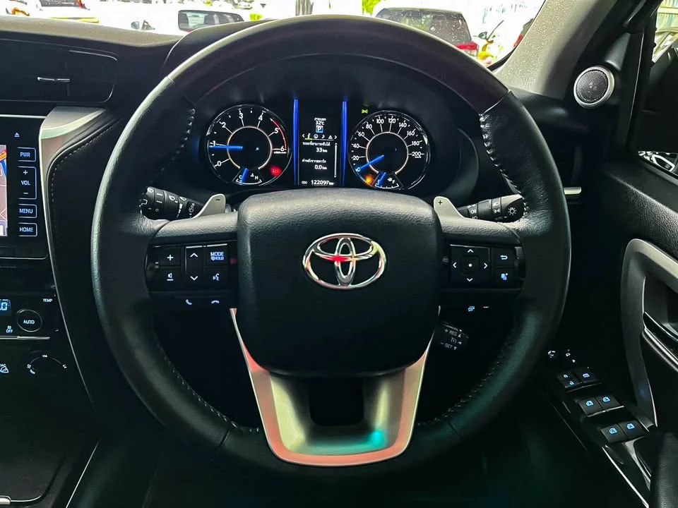 2018 Toyota Fortuner II 2