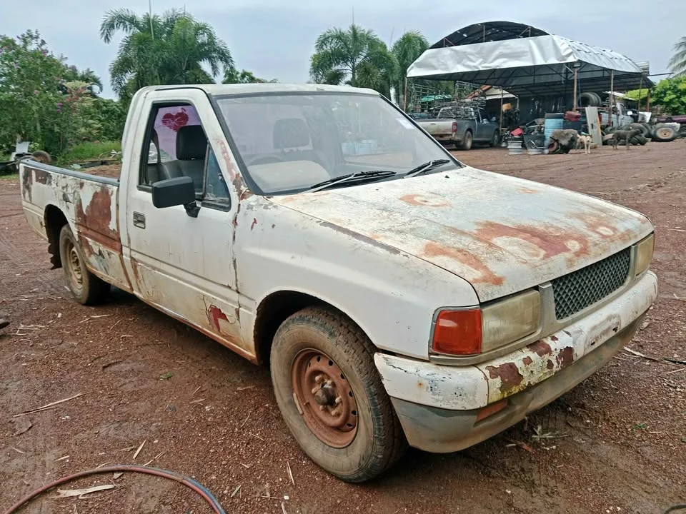 2027 Isuzu TFR III 3