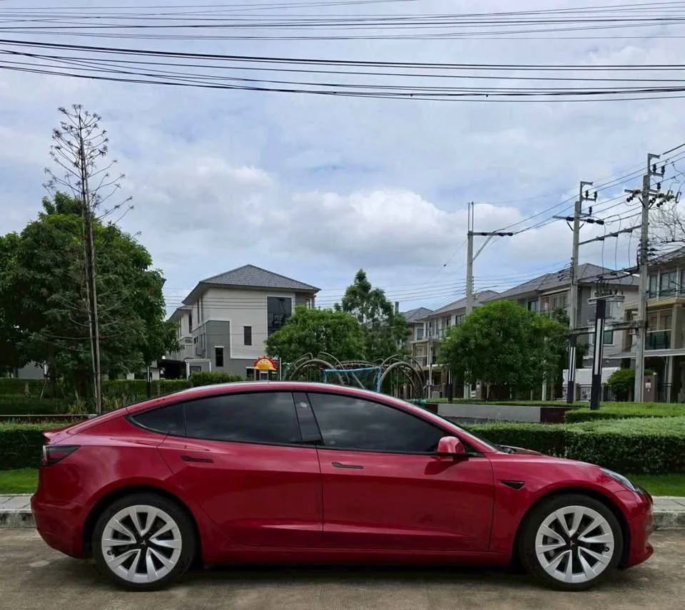 2023 Tesla Model 3 3