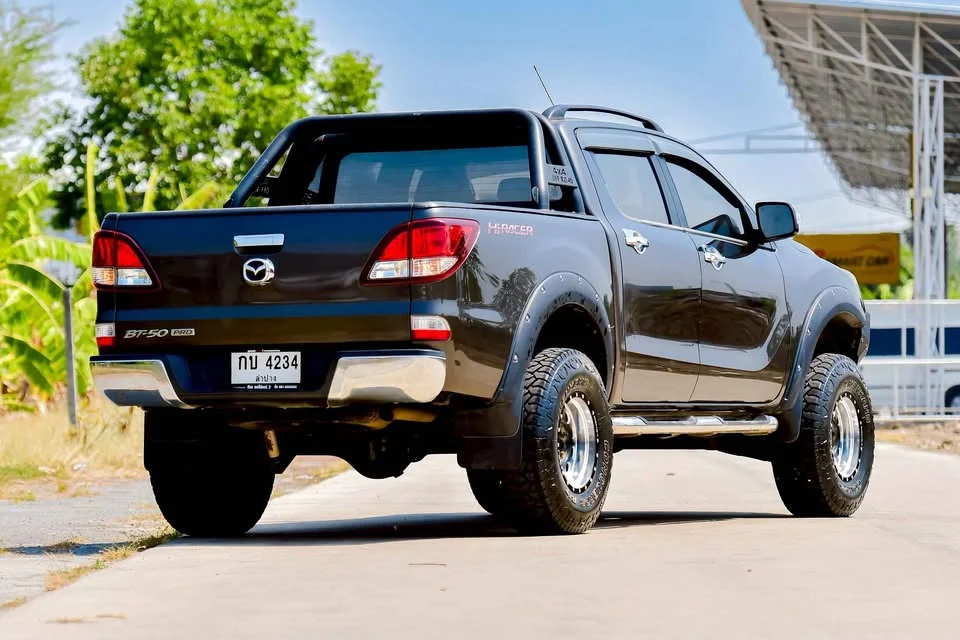 2015 Mazda BT-Series II 3