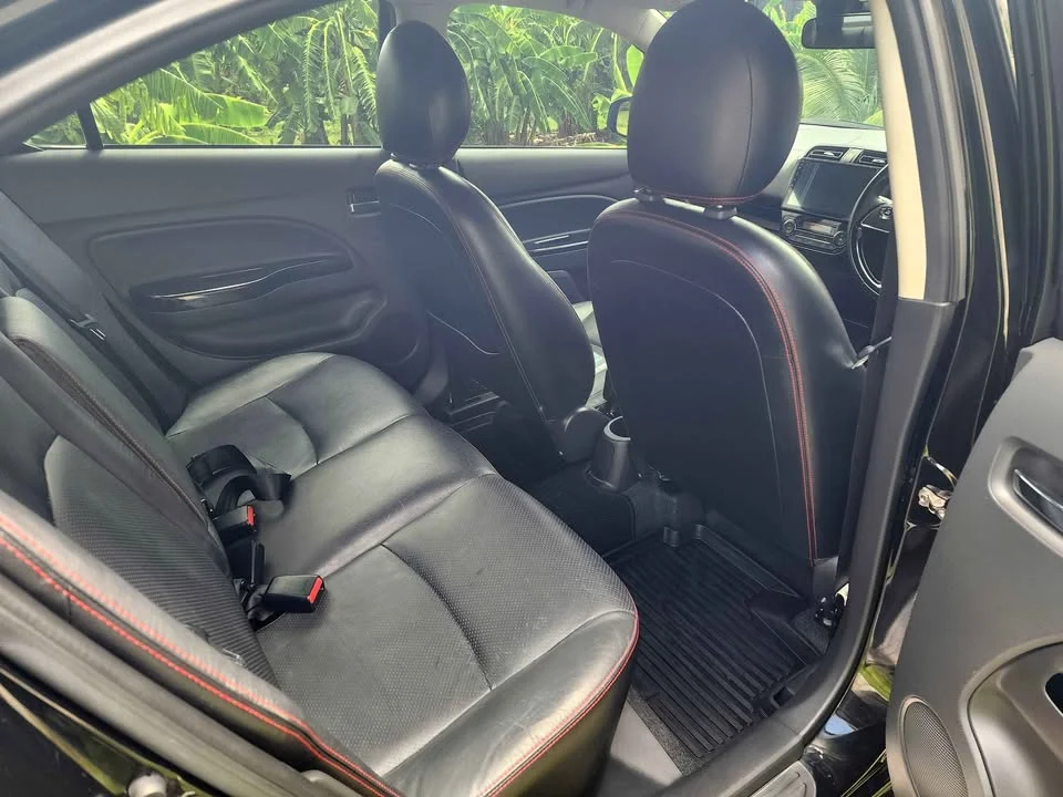 2016 Mitsubishi Attrage VI 2