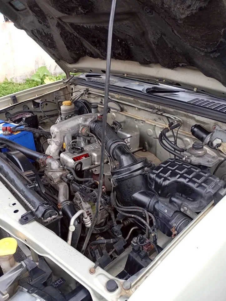 2005 Nissan Frontier I 2