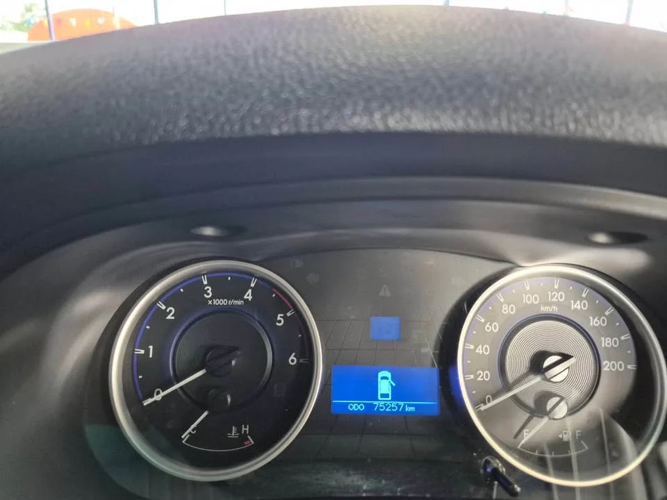 2019 Toyota Hilux VIII 3