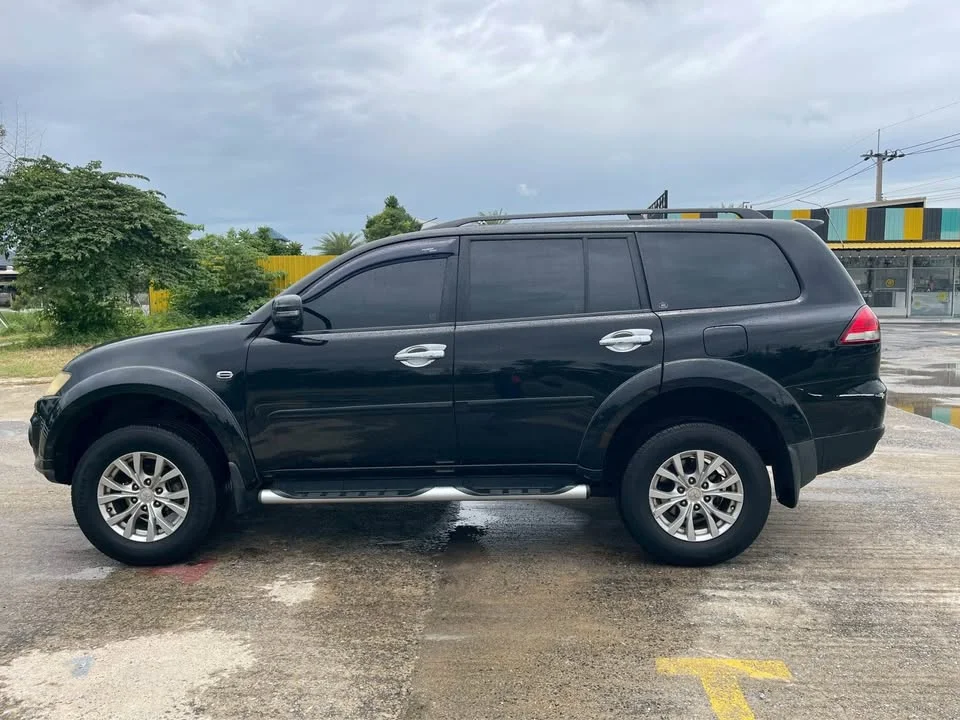2014 Mitsubishi Pajero Sport II 2