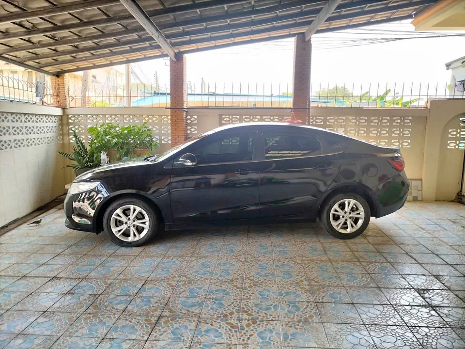 2019 MG 5 I  3