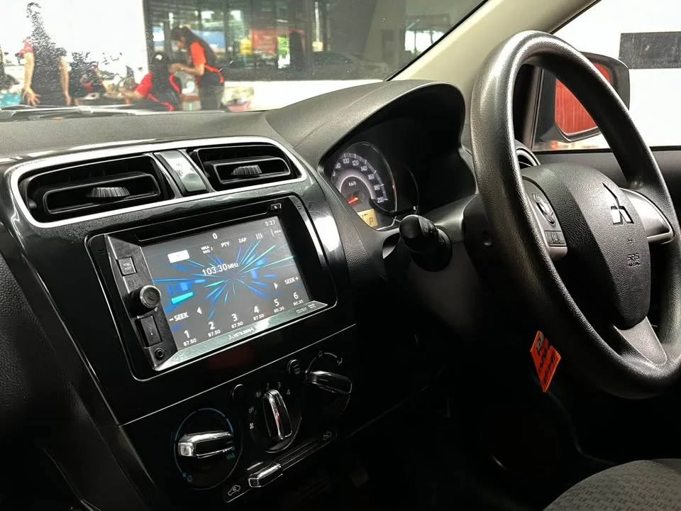 2016 Mitsubishi Mirage VI 2