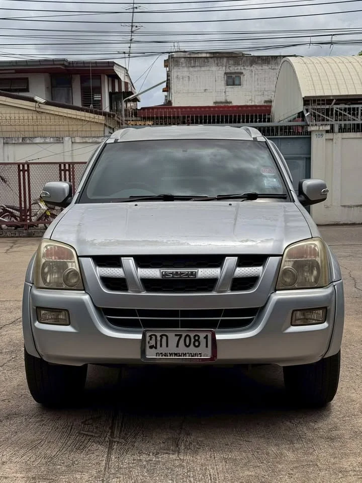 2006 Isuzu MU-7 3