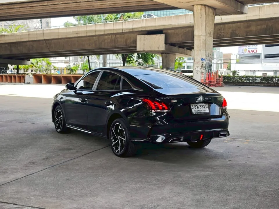 2022 MG 5 II 3