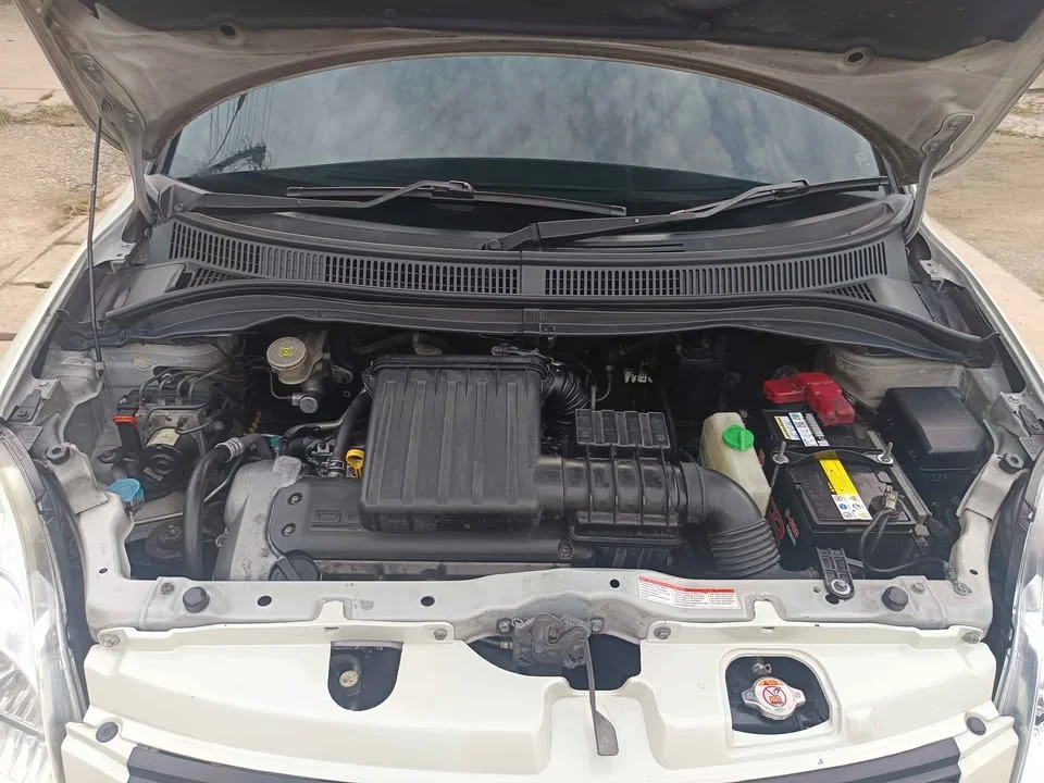 2010 Suzuki Swift I 2