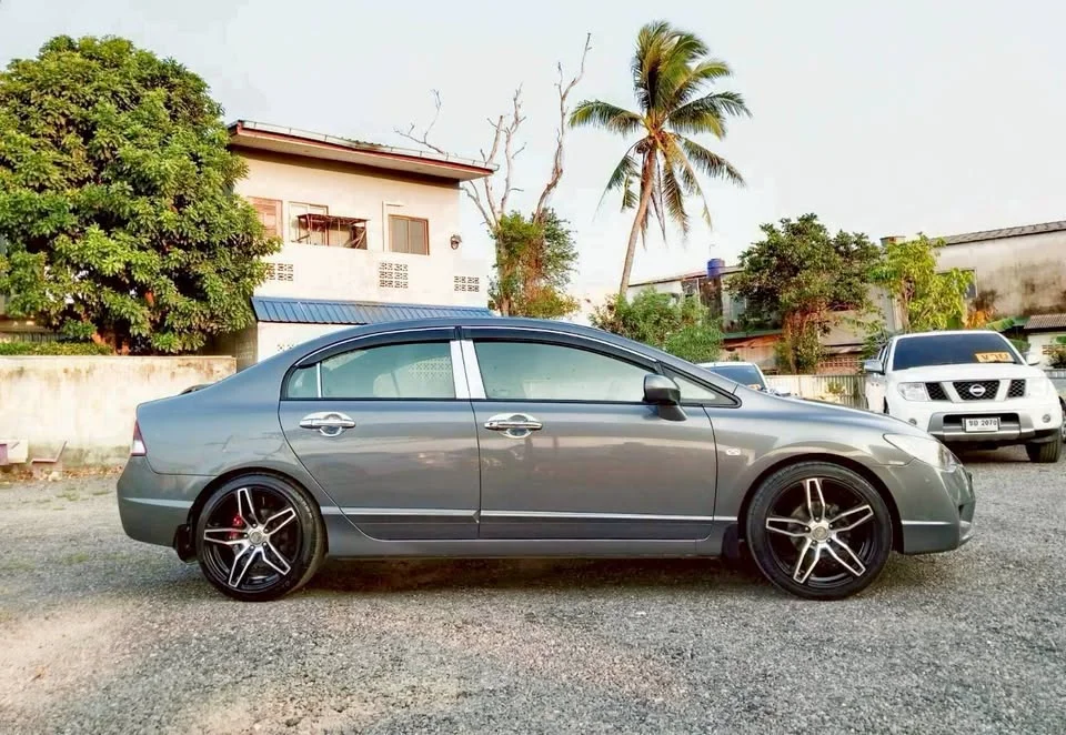 2009 Honda Civic VIII 3