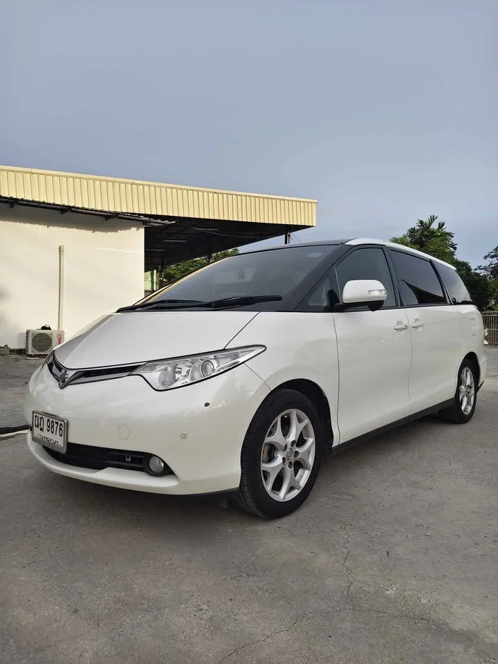 2007 Toyota Estima III 2