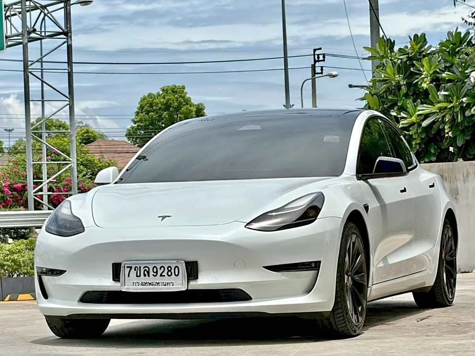 2022 Tesla Model 3 3