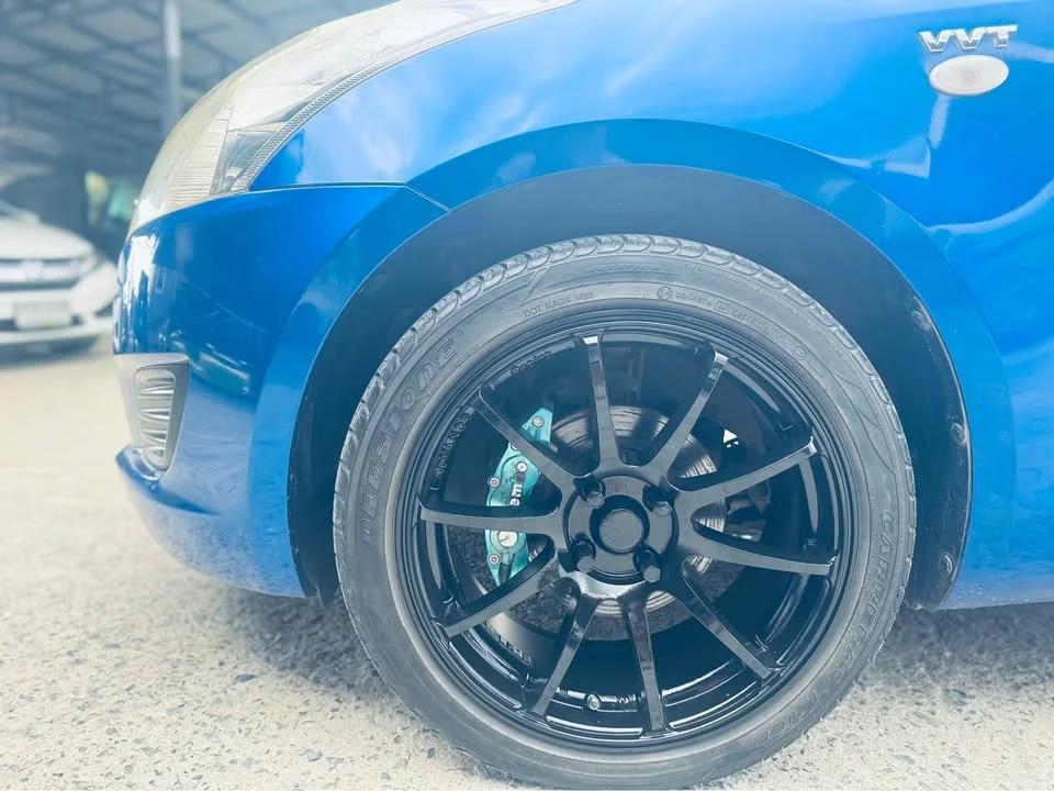 2013 Suzuki Swift II 3